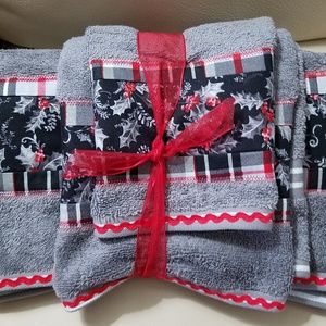 New handmade  grey holly bath towel set